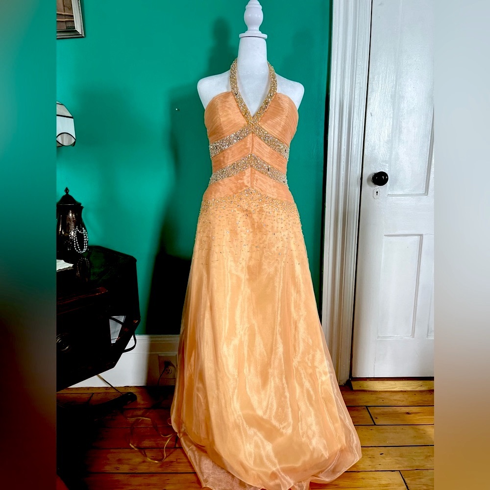 Jolie prom dress